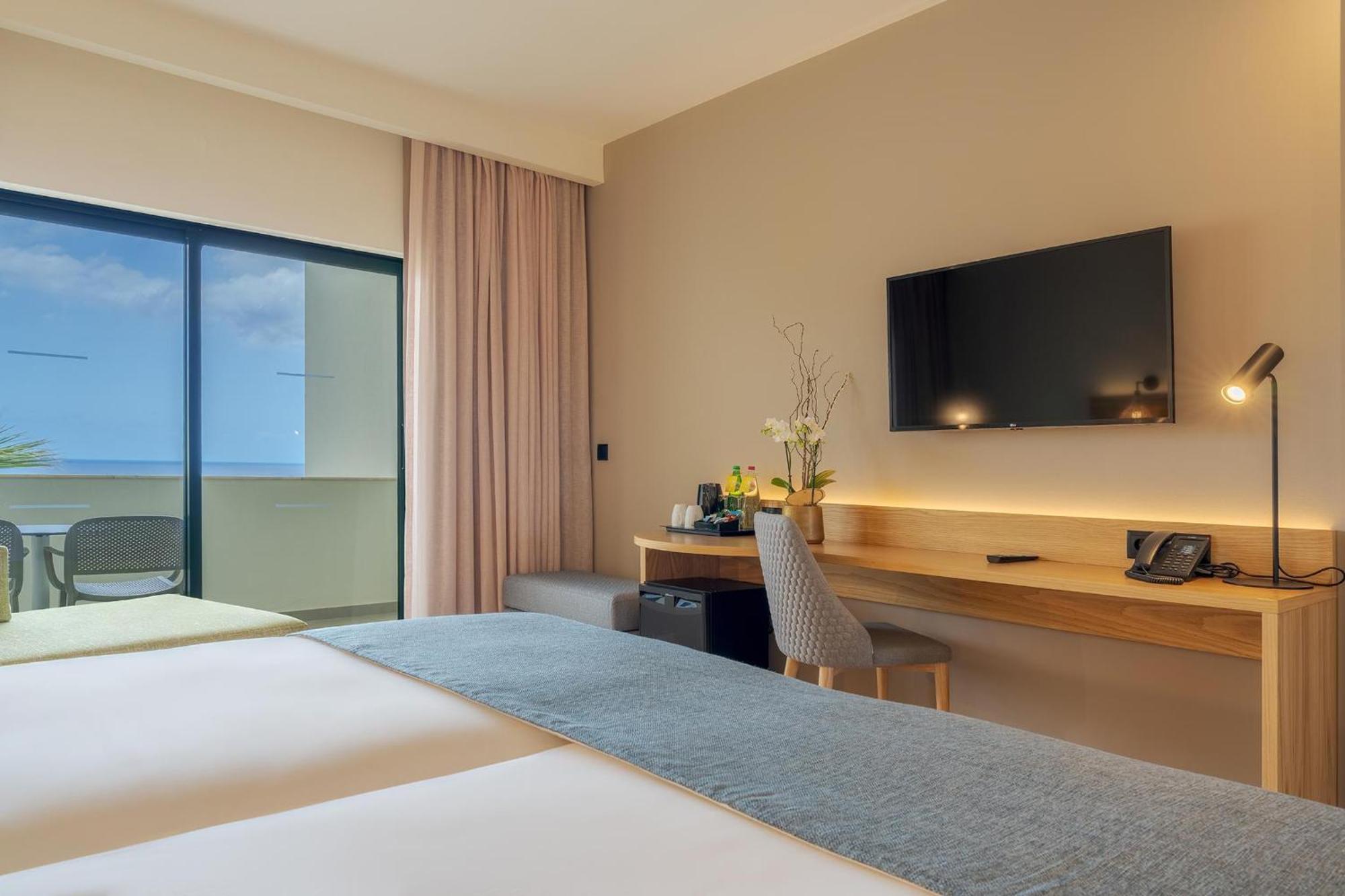 Sentido Galosol 4* Caniço